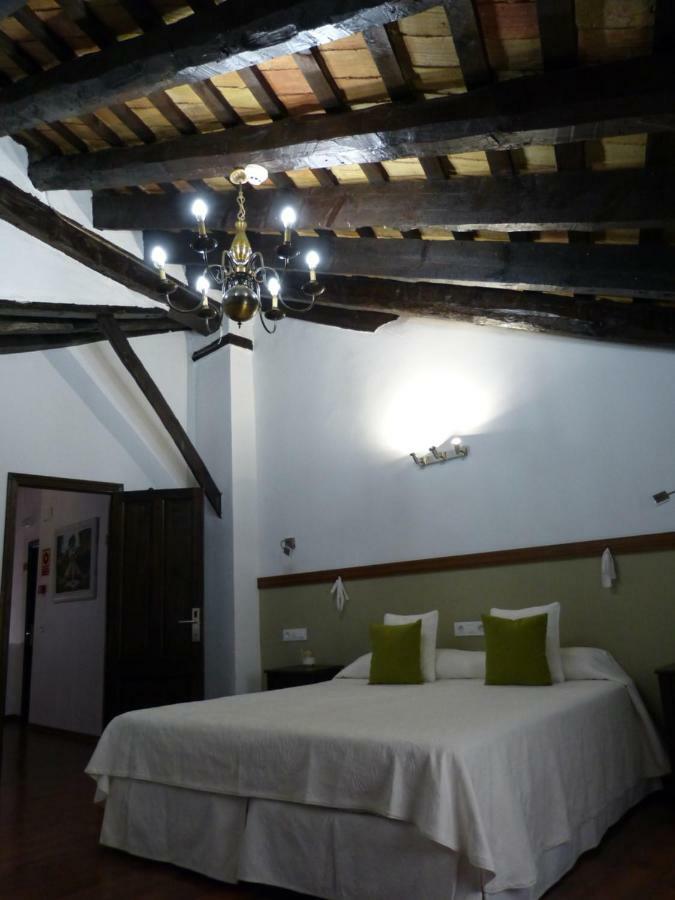 Hotel Del Arbol Xàtiva Exteriör bild